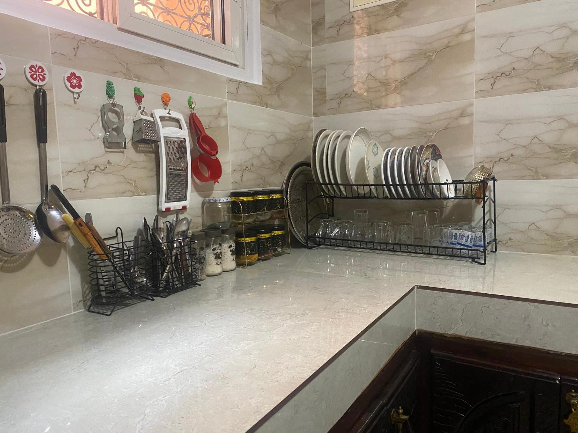 Riad Nezha Avec Jacuzzi Et 3 Piscines Au Coeur De Marrakesch Exterior foto