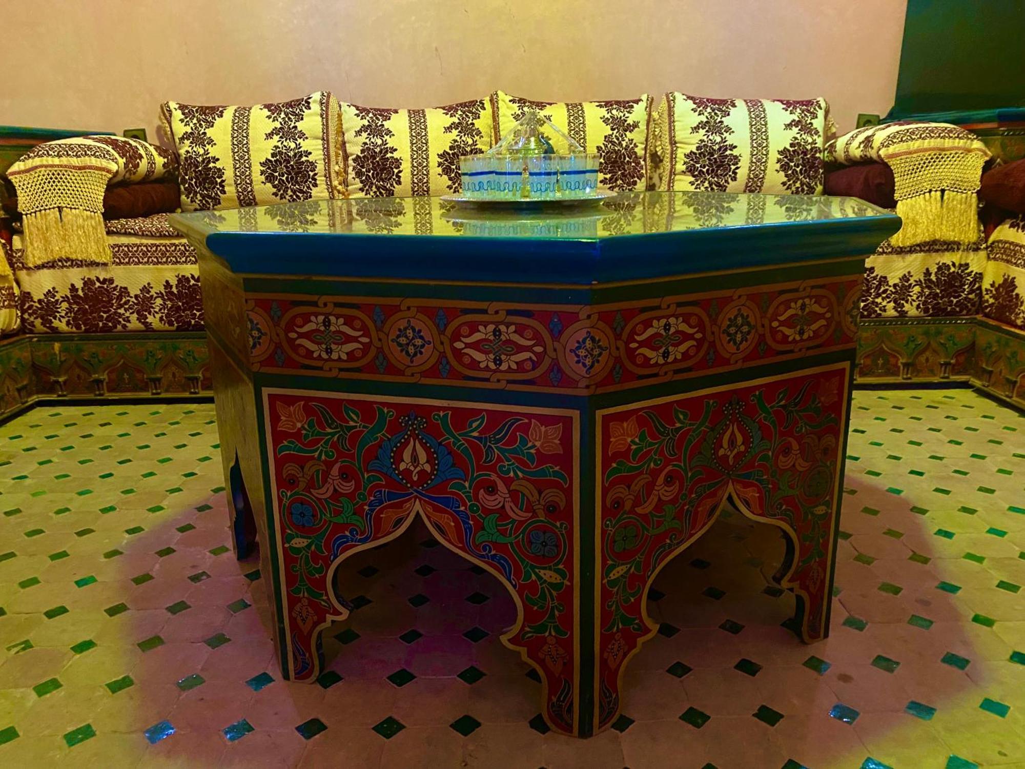 Riad Nezha Avec Jacuzzi Et 3 Piscines Au Coeur De Marrakesch Exterior foto