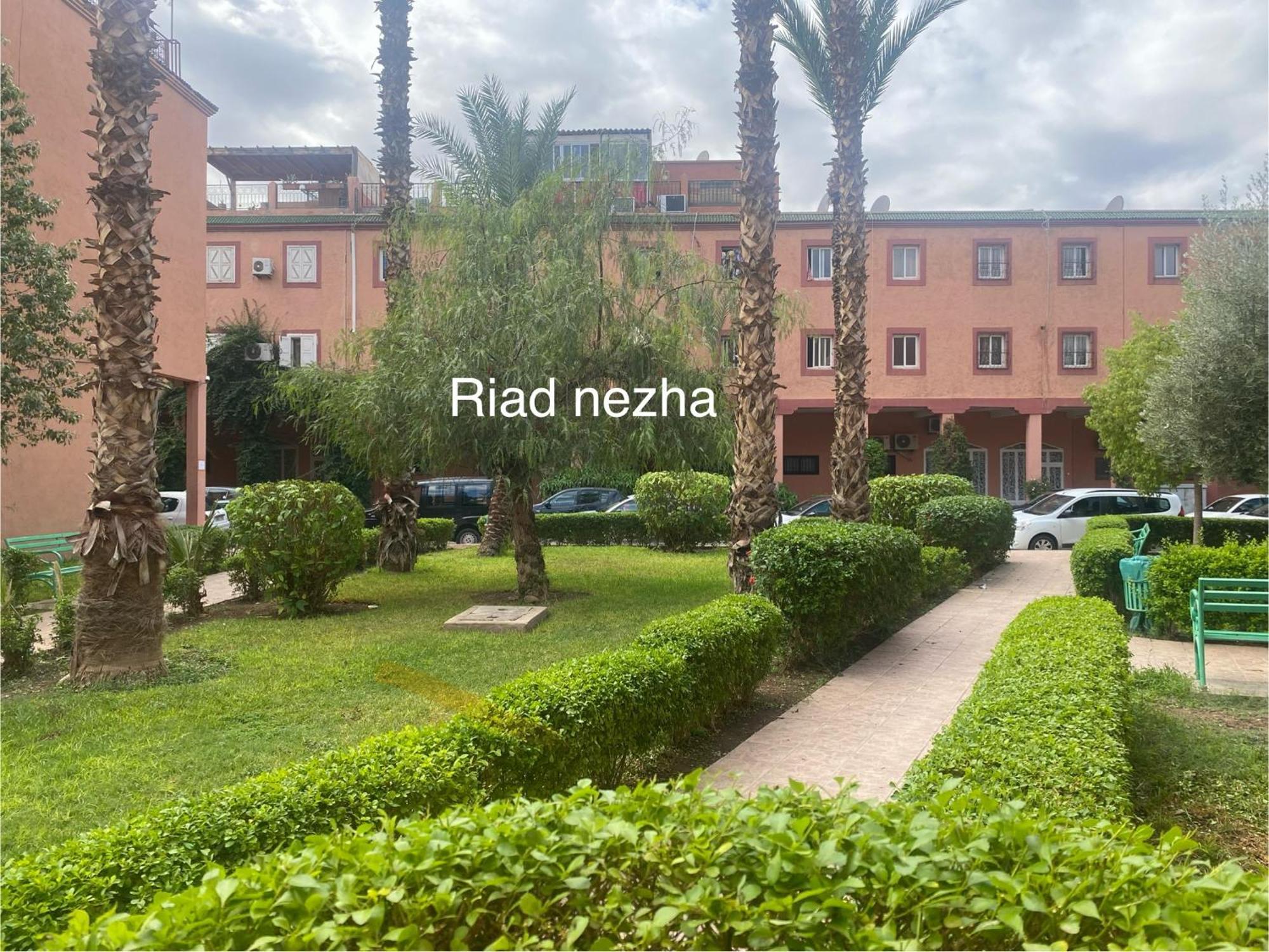 Riad Nezha Avec Jacuzzi Et 3 Piscines Au Coeur De Marrakesch Exterior foto